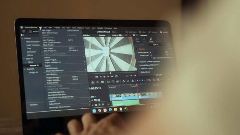 DaVinci Resolve 21 Photo Page